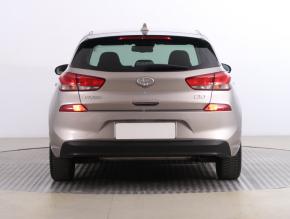 Hyundai i30  1.4 T-GDI Family 