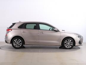 Hyundai i30  1.4 T-GDI Family 