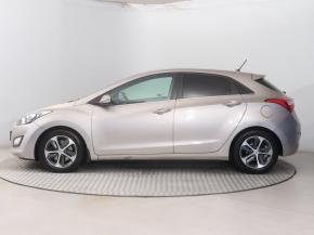 Hyundai i30  1.6 MPI 