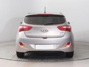 Hyundai i30  1.6 MPI 