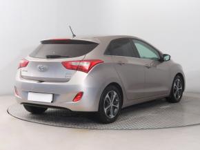 Hyundai i30  1.6 MPI 