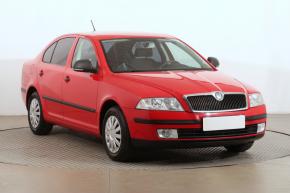 Škoda Octavia  1.6 Tour 