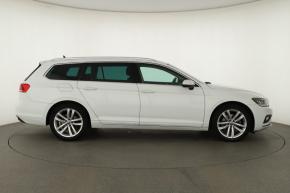 Volkswagen Passat  2.0 TDI 