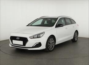 Hyundai i30  1.4 T-GDI 