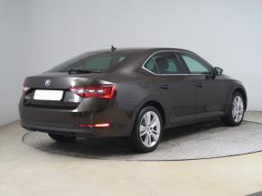 Škoda Superb  1.4 TSI 