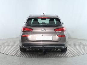 Hyundai i30  1.5 DPI Comfort 