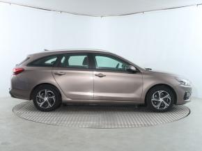 Hyundai i30  1.5 DPI Comfort 