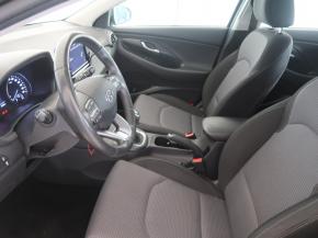 Hyundai i30  1.5 DPI Comfort 