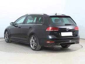 Volkswagen Golf  1.5 TSI R-Line 