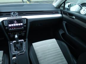 Volkswagen Passat  2.0 TDI Highline 