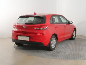 Hyundai i30  1.4 CVVT 