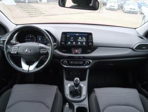 Hyundai i30  1.4 CVVT 