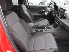 Hyundai i30  1.4 CVVT 