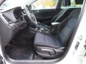 Hyundai Tucson  1.7 CRDi 