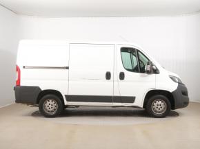 Peugeot Boxer  2.0 BlueHDi 