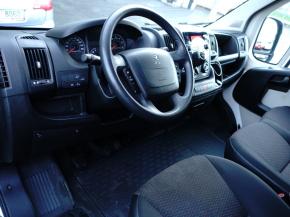 Peugeot Boxer  2.0 BlueHDi 