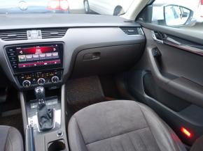 Škoda Octavia  2.0 TDI Laurin&Klement 