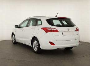 Hyundai i30  1.6 MPI 