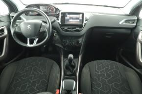 Peugeot 2008  1.2 PureTech 