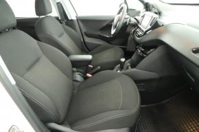 Peugeot 208  1.2 PureTech 