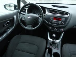 Kia Ceed  1.4 CVVT 