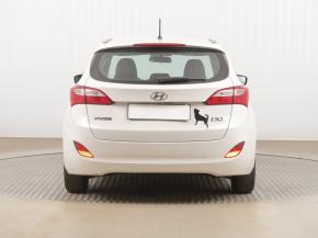 Hyundai i30  1.6 MPI 