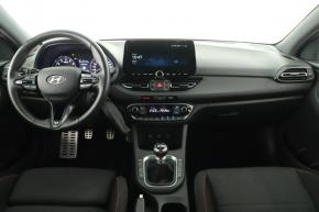 Hyundai i30 Fastback  1.5 T-GDI MHEV N-Line 