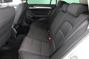 Volkswagen Passat  2.0 TDI 