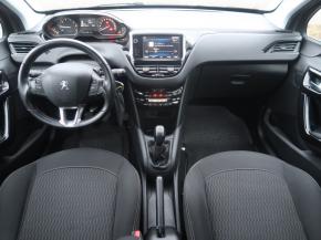 Peugeot 208  1.2 PureTech 