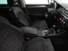 Škoda Superb  2.0 TDI 