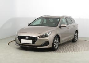 Hyundai i30  1.4 T-GDI 