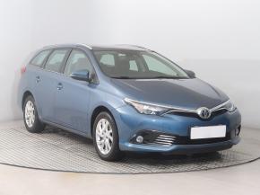 Toyota Auris  1.6 Valvematic 