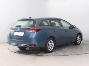 Toyota Auris  1.6 Valvematic 