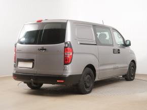 Hyundai H-1  2.5 CRDI 