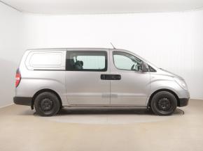 Hyundai H-1  2.5 CRDI 