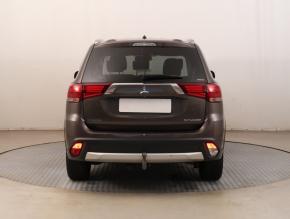 Mitsubishi Outlander  2.2 DI-D 