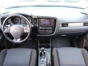 Mitsubishi Outlander  2.2 DI-D 