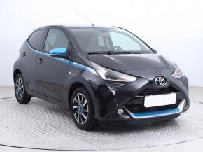 Toyota  1.0 VVT-i x-play