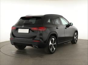 Mercedes-Benz GLA  GLA 180 Progressive 