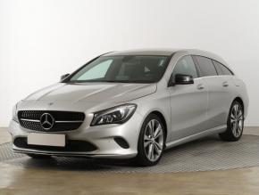 Mercedes-Benz CLA  220 CDI 