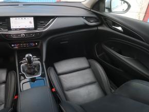 Opel Insignia  2.0 CDTI 