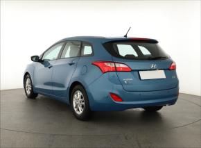 Hyundai i30  1.6 MPI 