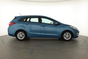 Hyundai i30  1.6 MPI 