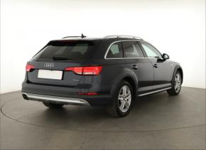 Audi A4 Allroad  2.0 TDI 