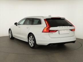 Volvo V90  D4 