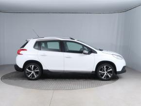 Peugeot 2008  1.2 PureTech 