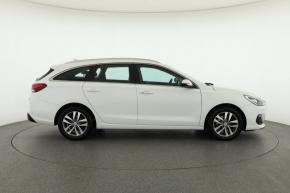 Hyundai i30  1.6 CRDi 