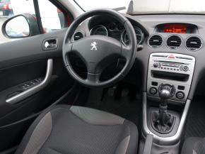 Peugeot 308  1.6 VTi 