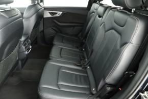 Audi Q7  3.0 TDI S-Line 