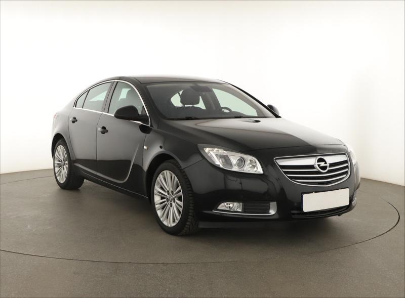 Opel Insignia  2.0 BiTurbo CDTI Dynamic